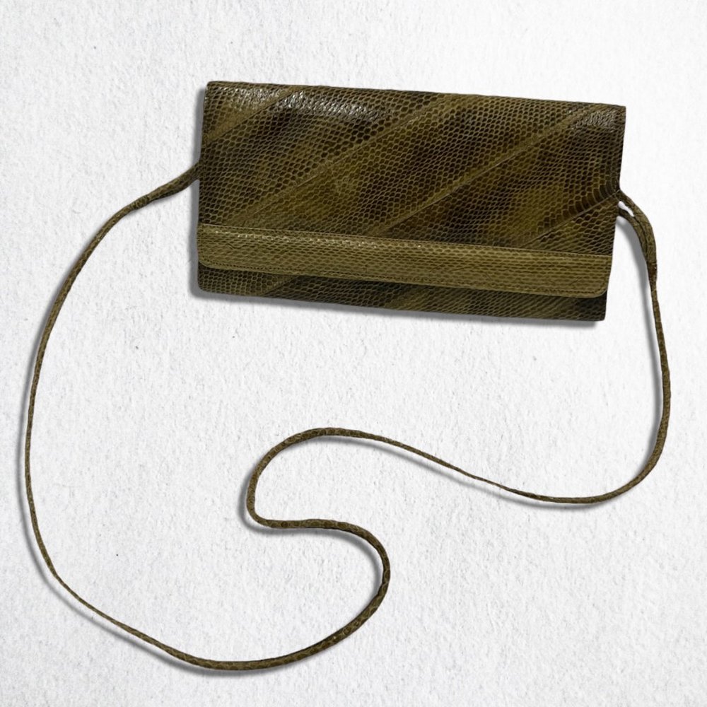 SOLD Vintage 70s 80s Green Brown Snakeskin Walborg Crossbody Clutch Bag Purse